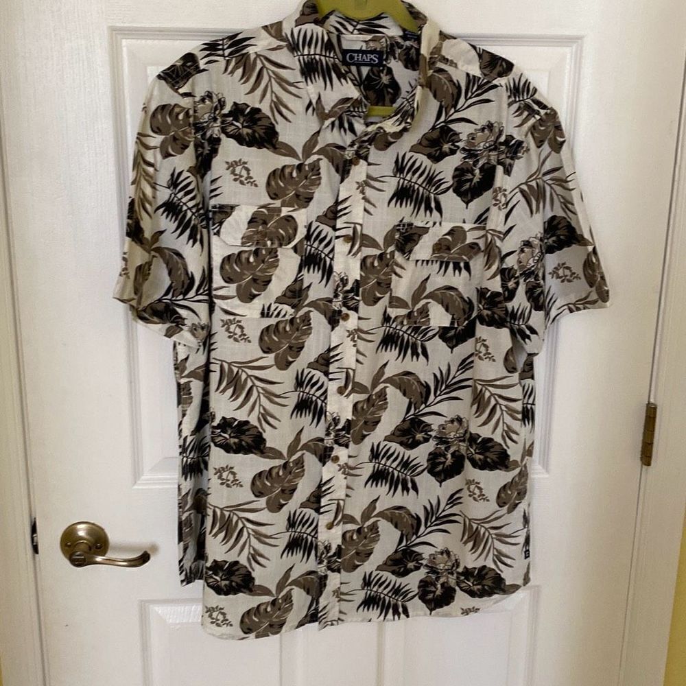 Mens Chaps Brown & Tan Short Sleeve Button Down Shirt, Size L